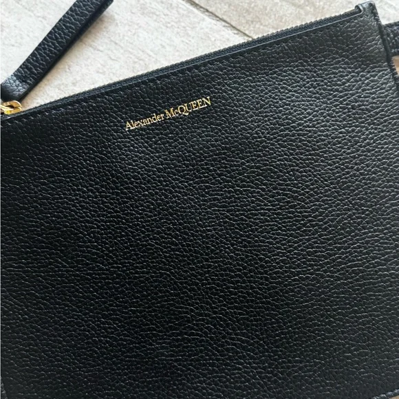 Alexander McQueen Black Leather Wristlet Bag - Picture 1 of 4